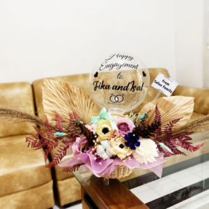 Rustic Dried Flowers – Medium
