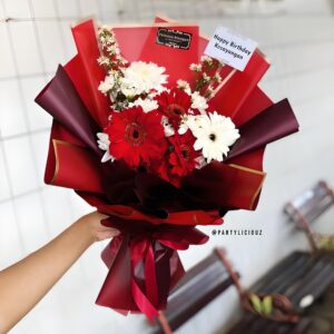 Mini Fresh Flowers Bouquet